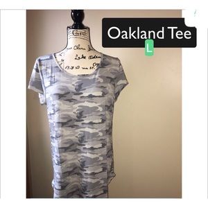 Honey and lace Oakland tee shirt